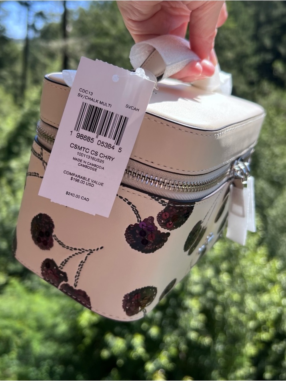 COACH Cosmetic & Make up Case w Cherry Print CDC13 AUTHENTIC New Coach Packaged - Picture 6 of 11